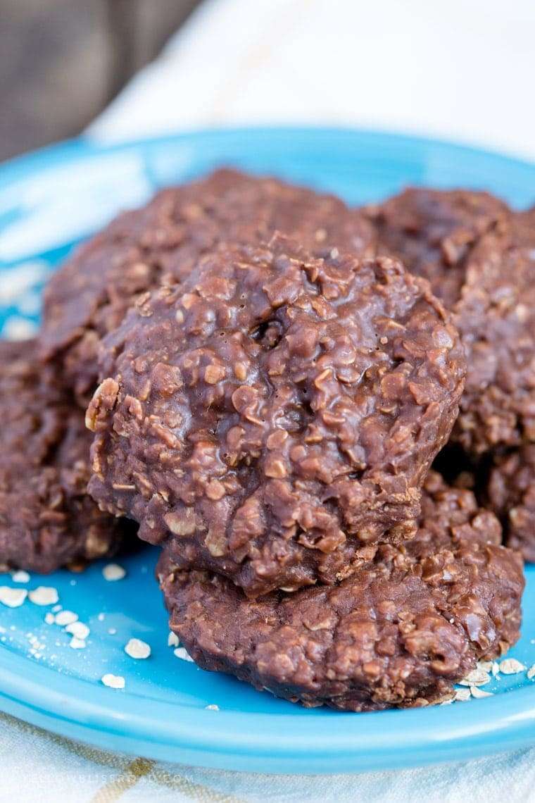 Chocolate No Bake Cookies with Peanut Butter