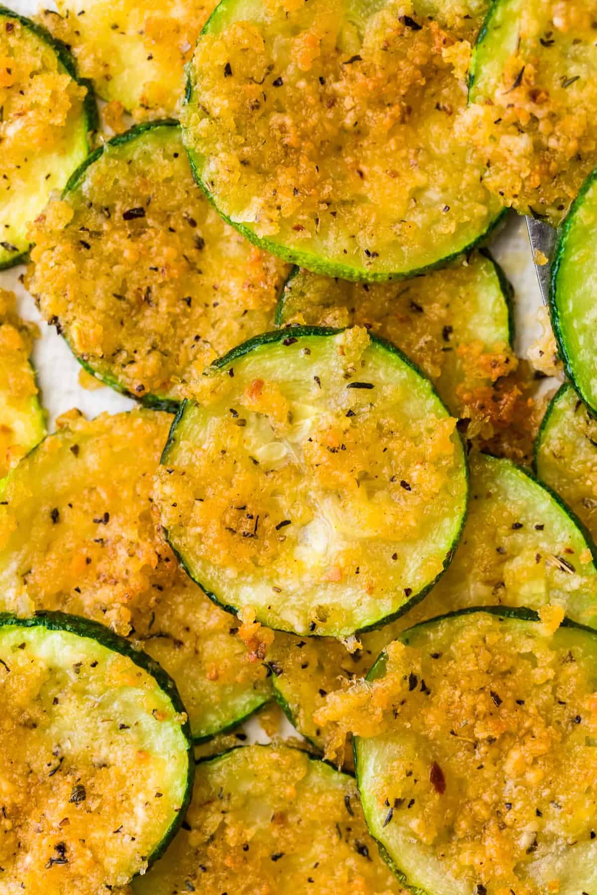 Crispy Baked Zucchini Recipe (Easy and Cheesy!)  Cravings ...