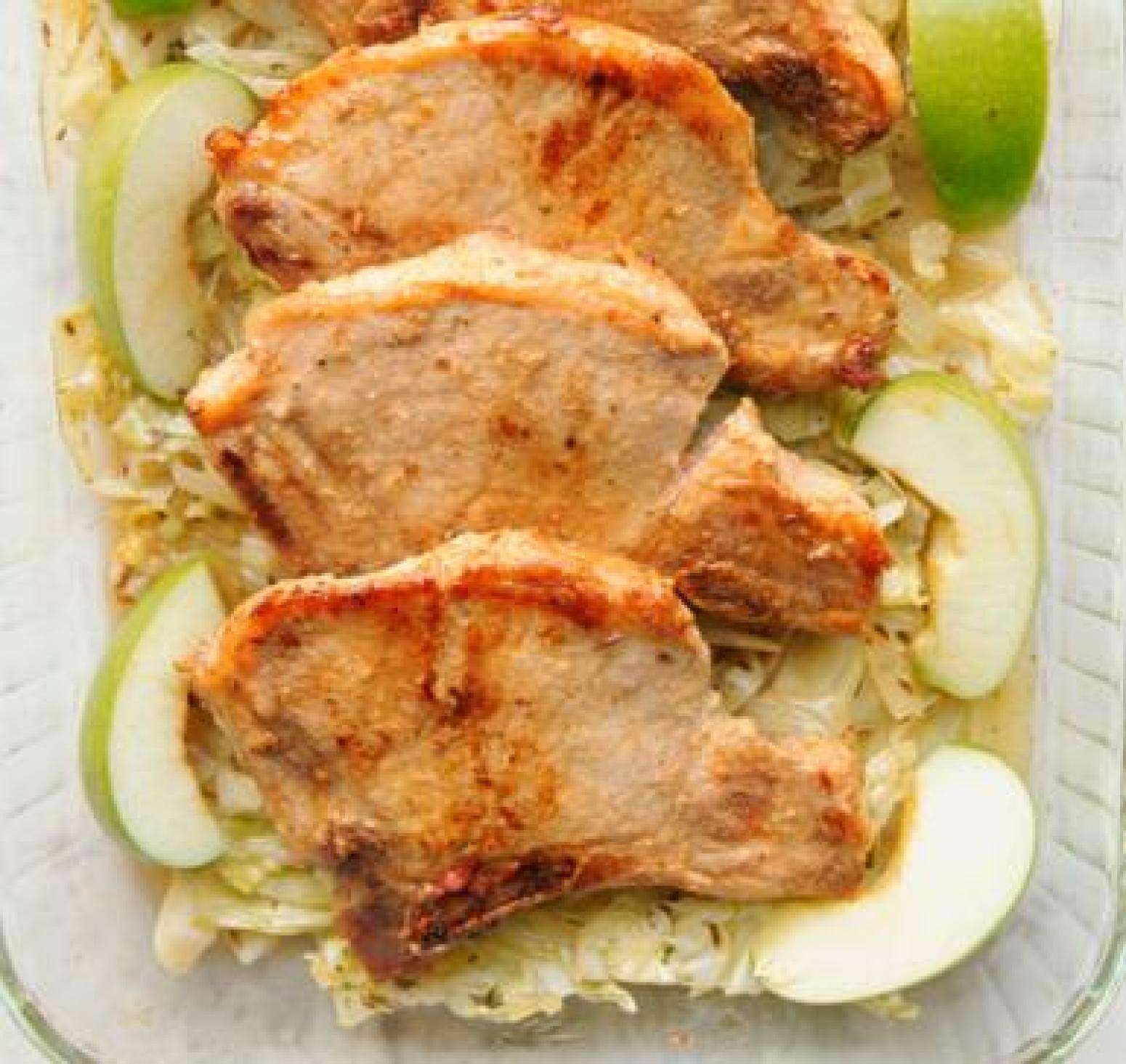 Easy Baked Pork Chops with Apples, Cinnamon, and Brown ...