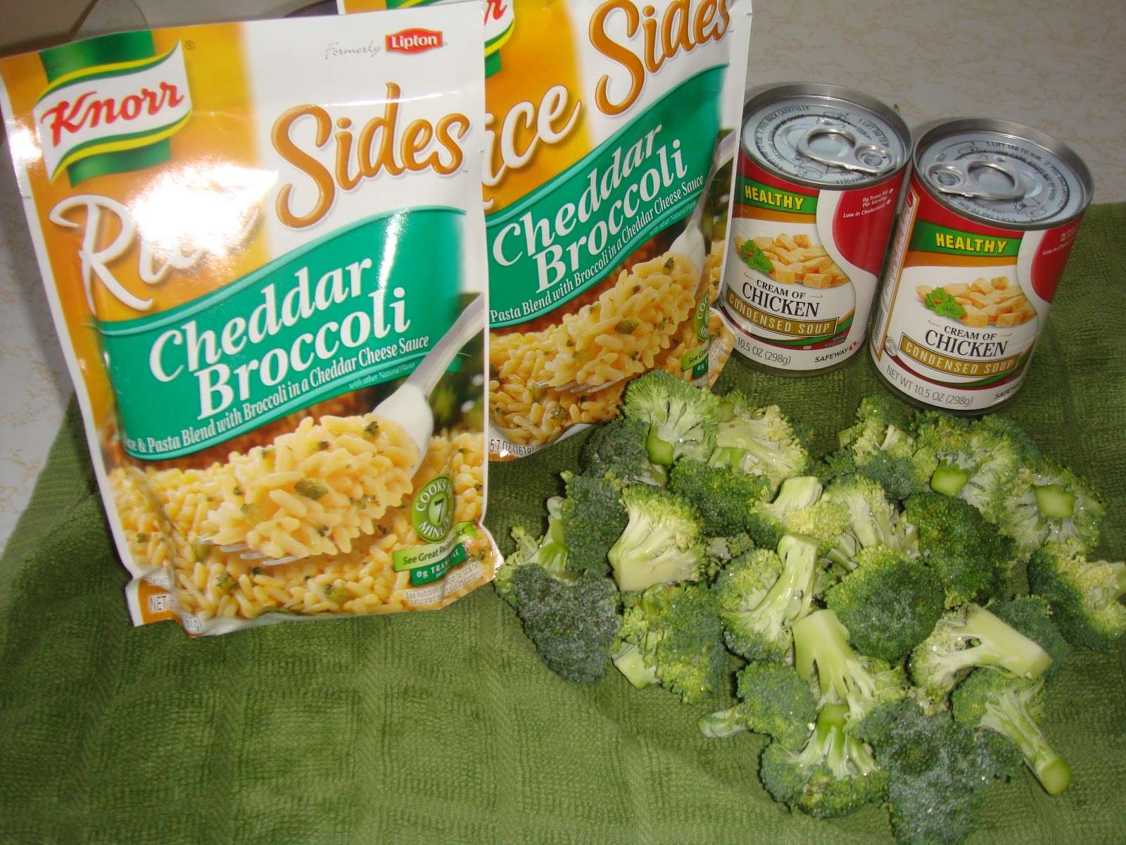 Four Sisters Cooking: Chicken Broccoli Rice Bake