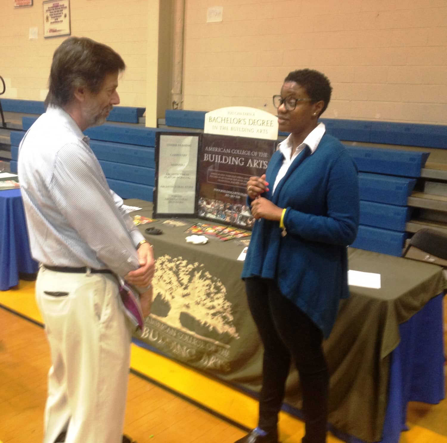 Over 30 Professionals Participate in Lincoln MHS Career Day